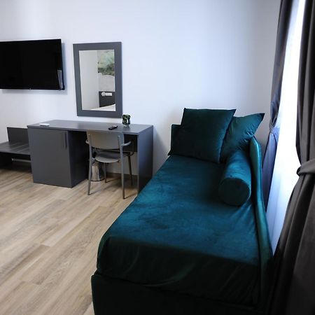 B&B Del Parco โกเซนซา ภายนอก รูปภาพ
