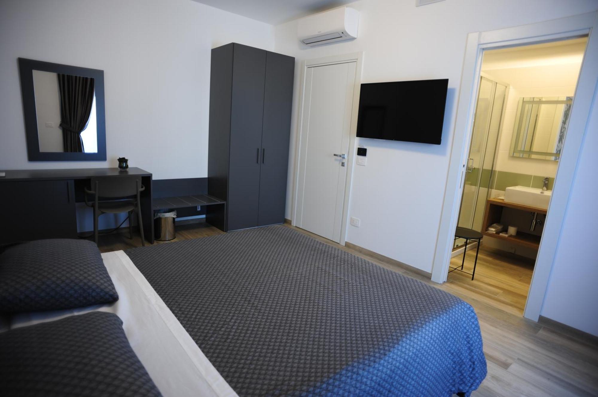 B&B Del Parco โกเซนซา ภายนอก รูปภาพ