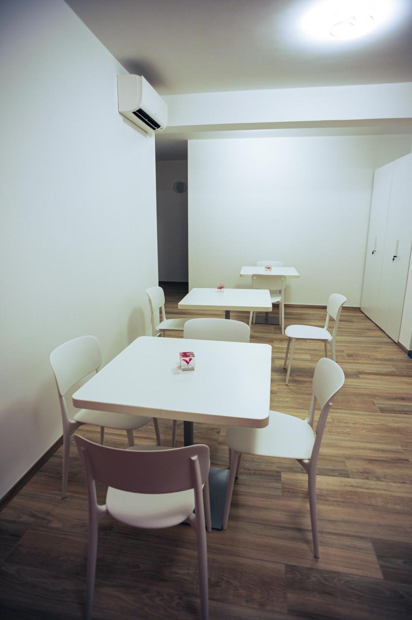 B&B Del Parco โกเซนซา ภายนอก รูปภาพ
